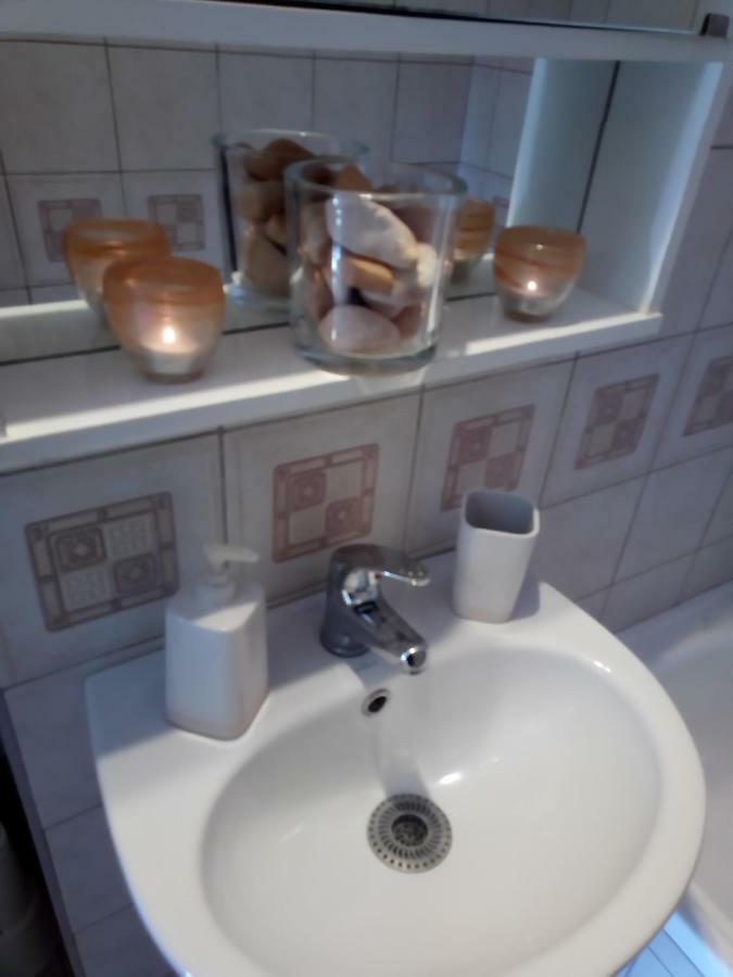 City Center / Apartment 70 Sqm / With View Salonicco Esterno foto