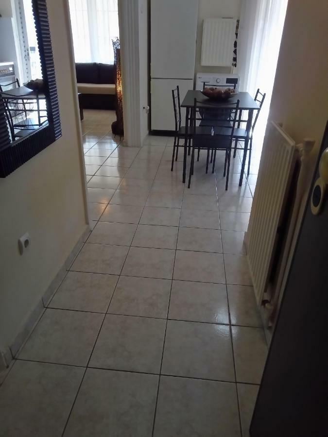 City Center / Apartment 70 Sqm / With View Salonicco Esterno foto