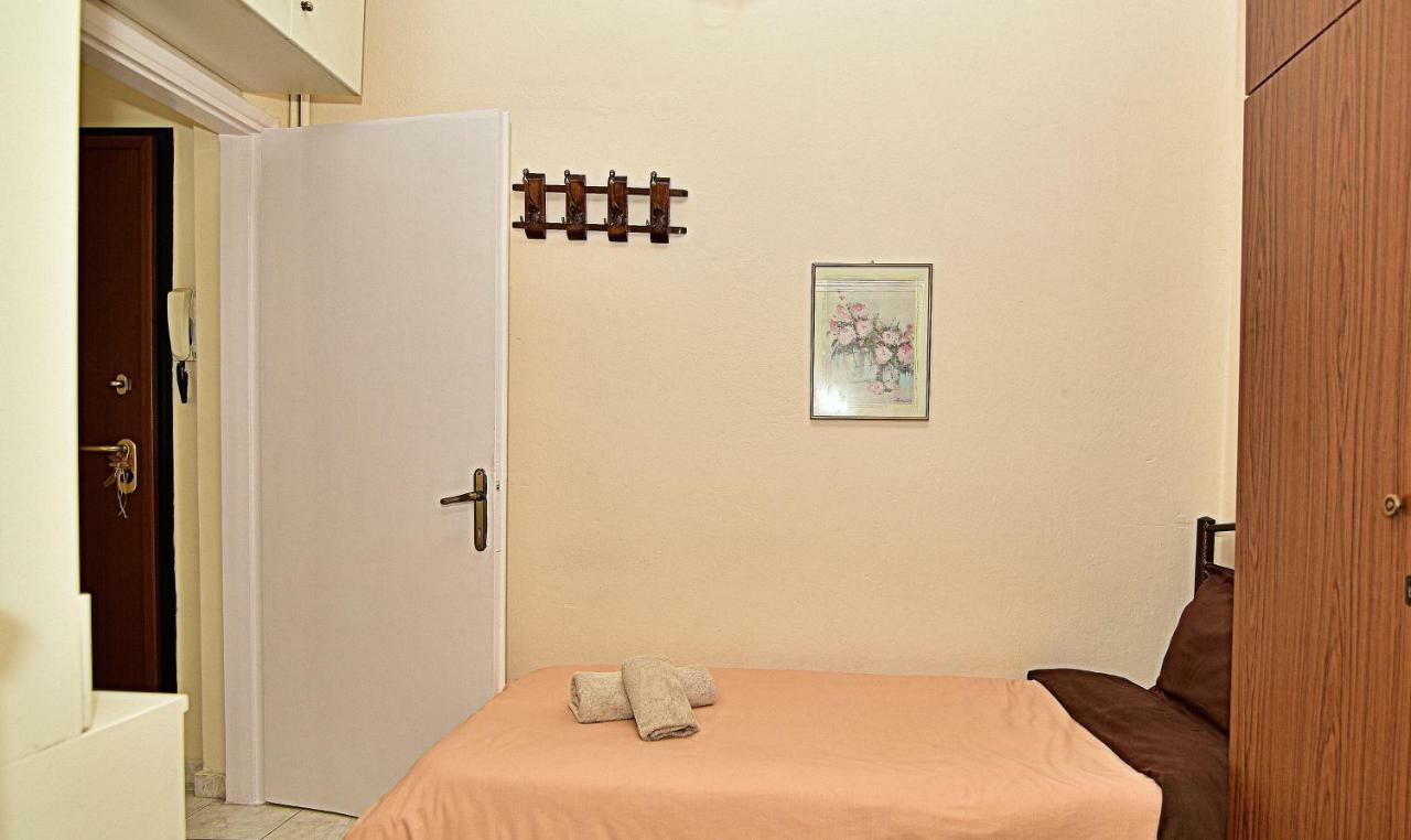 City Center / Apartment 70 Sqm / With View Salonicco Esterno foto